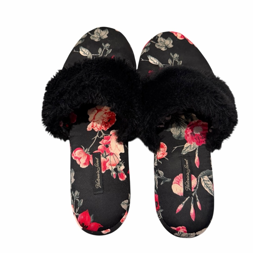 Victoria's Secret Black Floral Slippers with Faux Fur‎ - Picture 7 of 8